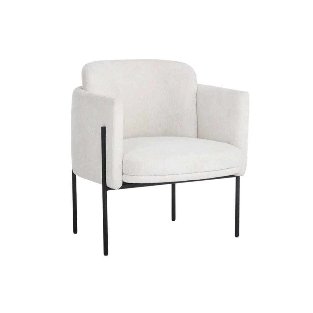 Richie Lounge Chair ALT | Home Staging & Interior Design